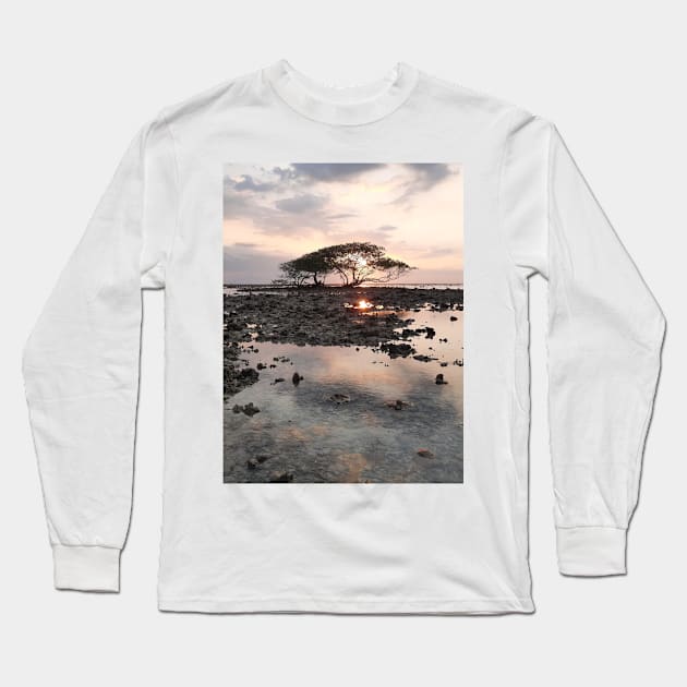 Single tree at Gili Trawangan beach Long Sleeve T-Shirt by kall3bu